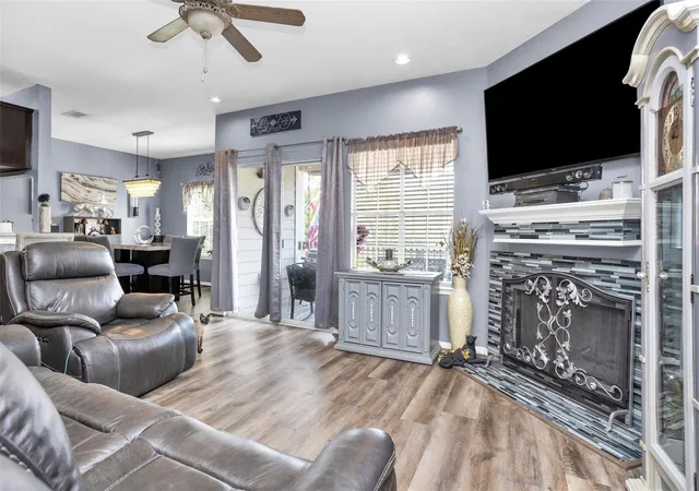 Condo for sale at 12565 Melville Dr #122, Montgomery, TX 77356 | MLS# 81707066