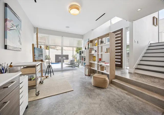 Photo 3 of Single family home for sale at 1808 Palm St, Houston, TX 77004 | MLS# 64981697 | Listing updated on 2026-09-13