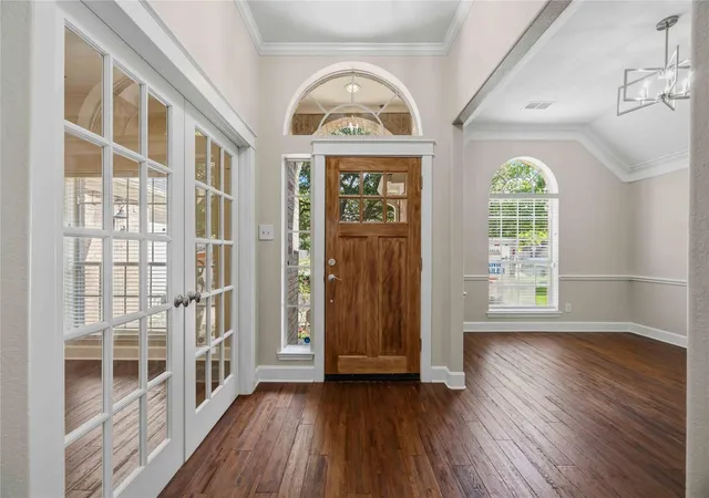 Photo 3 of Sale Pending at 14527 Farrawood Dr, Cypress, TX 77429 | MLS# 44251573 | Listing updated on 2026-09-19