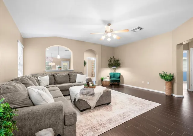Photo 4 of Sale Pending at 21639 Falvel Lake Dr, Spring, TX 77388 | MLS# 6663599 | Listing updated on 2026-09-17