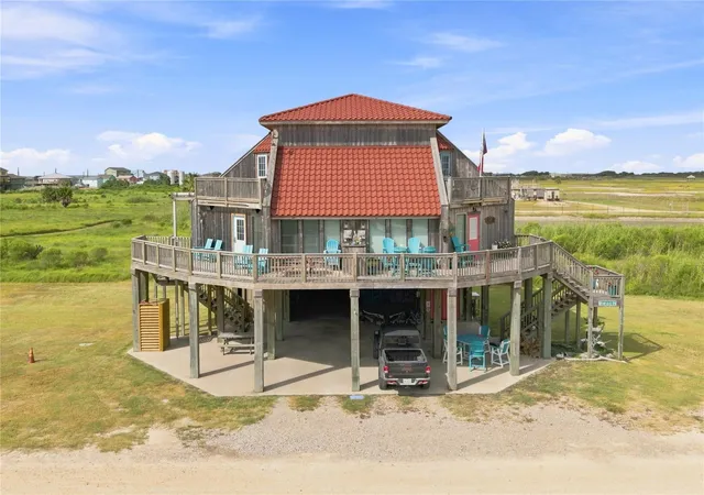 Photo 2 of Townhouse for sale at 90 Private Rd 638 #90, Matagorda, TX 77457 | MLS# 77327375 | Listing updated on 2026-09-08