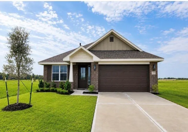 Photo 1 of Single family home for sale at 2100 Emerald Lake Trl, Dayton, TX 77535 | MLS# 83505153 | Listing updated on 2026-09-27