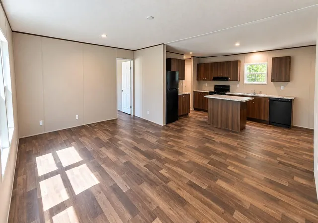 Photo 3 of Single family home for sale at 21615 County Rd 37491, Cleveland, TX 77327 | MLS# 40898185 | Listing updated on 2026-10-08