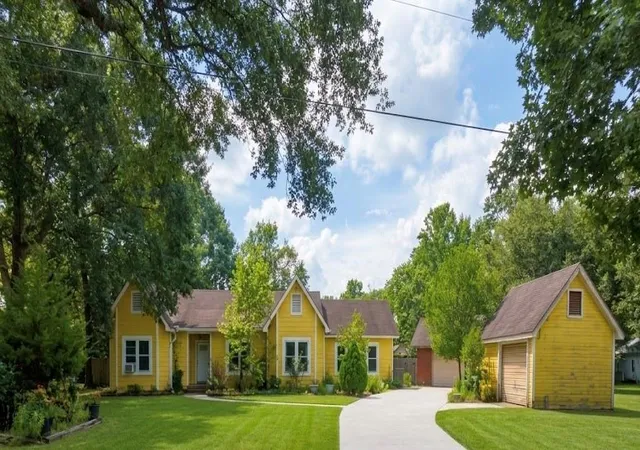 Photo 1 of Single family home for sale at 11988 Crystal Crk, Conroe, TX 77303 | MLS# 85375889 | Listing updated on 2026-09-11