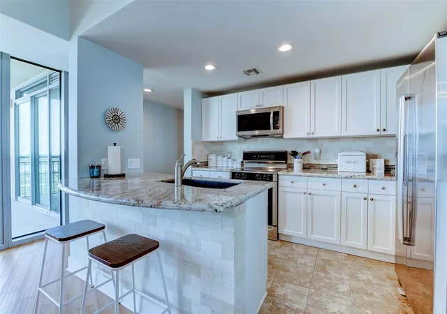 Photo 4 of Condo for sale at 801 E Beach Dr #BC0810, Galveston, TX 77550 | MLS# 25835562 | Listing updated on 2026-09-26