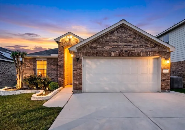 Photo 1 of Single family home for sale at 5422 Marble Ravine Dr, Richmond, TX 77407 | MLS# 97407603 | Listing updated on 2026-09-20