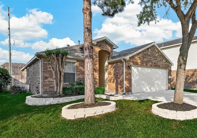Photo 4 of Single family home for sale at 5422 Marble Ravine Dr, Richmond, TX 77407 | MLS# 97407603 | Listing updated on 2026-09-20