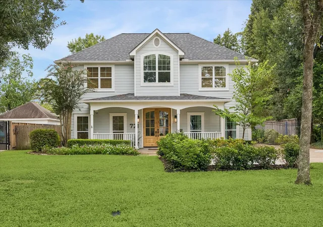 Photo 1 of Single family home for sale at 721 W 41st Street, Houston, TX 77018 | MLS# 8425058 | Listing updated on 2026-09-19