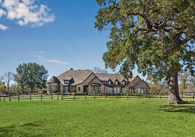 Land for sale at 16372 Highway 6, Navasota, TX 77868 | MLS# 20575958