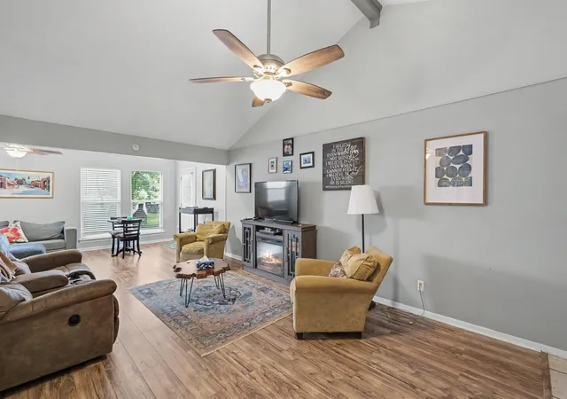 Photo 3 of Townhouse for sale at 70 Westwood Dr W, Trinity, TX 75862 | MLS# 48185510 | Listing updated on 2026-09-06