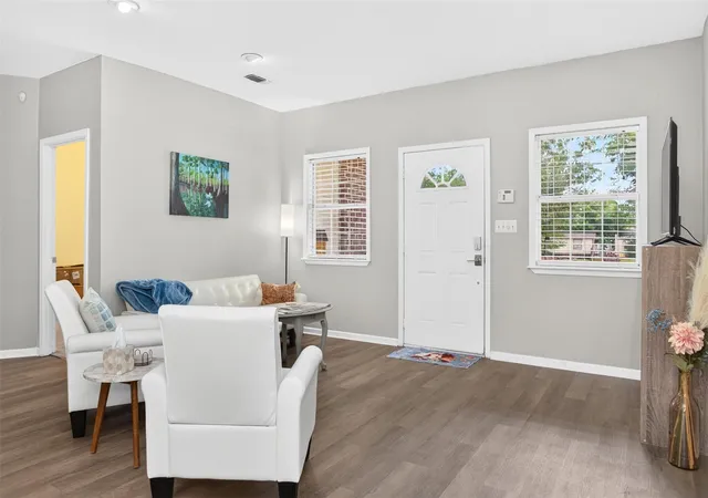 Photo 3 of Single family home for sale at 108 Viewcrest St, Crockett, TX 75835 | MLS# 9684674 | Listing updated on 2026-09-02