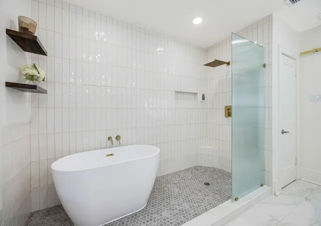 Photo 3 of Single family home for sale at 2613 Wichita St, Houston, TX 77004 | MLS# 40314413 | Listing updated on 2026-09-09