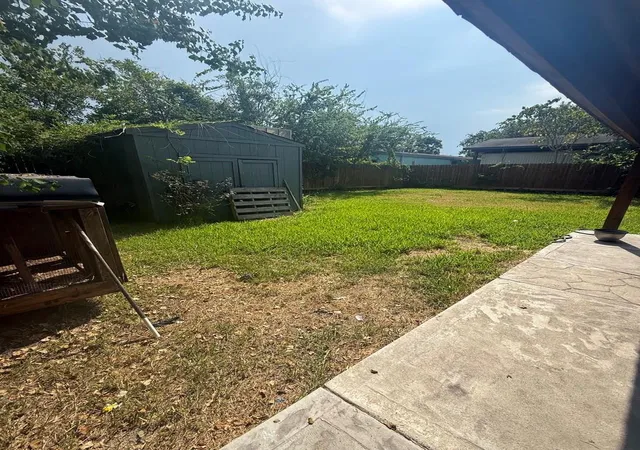 Photo 3 of Single family home for sale at 14612 Brownsville St, Houston, TX 77015 | MLS# 77243720 | Listing updated on 2026-09-01