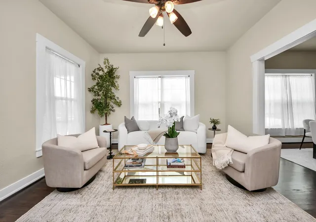 Photo 2 of Single family home for sale at 225 Lenox St, Houston, TX 77011 | MLS# 74798036 | Listing updated on 2026-09-20