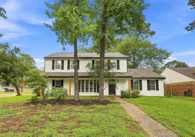 Photo 1 of Single family home for sale at 17519 Butte Crk Rd, Houston, TX 77090 | MLS# 13429384 | Listing updated on 2026-09-20