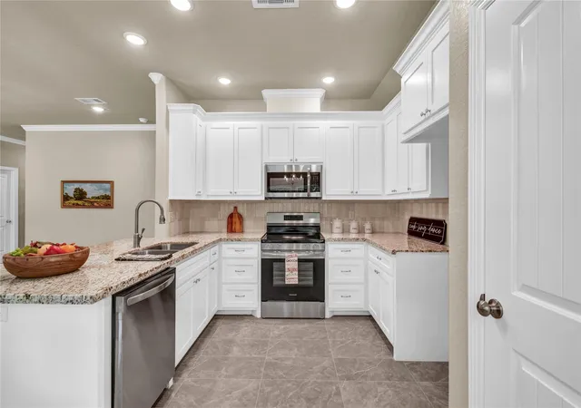 Photo 3 of Sale Pending at 2635 County Rd 769c, Brazoria, TX 77422 | MLS# 80611348 | Listing updated on 2026-10-03