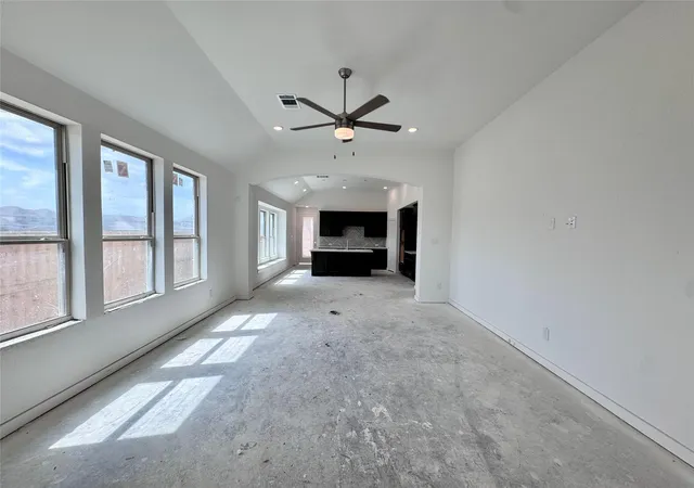 Photo 4 of Single family home for sale at 5331 Murillo Dr, Manvel, TX 77578 | MLS# 73366444 | Listing updated on 2026-09-13