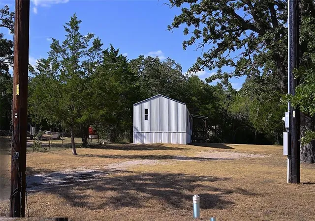 Photo 4 of Single family home for sale at 110 Swift Ln, Bastrop, TX 78602 | MLS# 92920676 | Listing updated on 2026-09-02