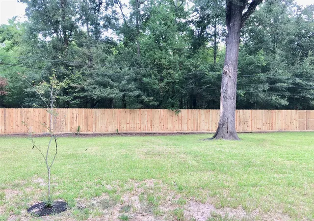 Photo 21 of Single family home for sale at 2606 N Woodloch St, Conroe, TX 77385 | MLS# 65719966 | Listing updated on 2026-09-11