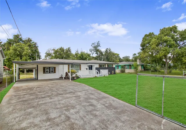 Photo 1 of Single family home for sale at 1118 Lake Rd, La Marque, TX 77568 | MLS# 46428734 | Listing updated on 2026-09-23