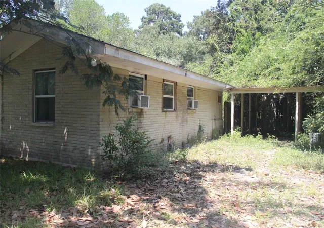 Photo 4 of Single family home for sale at 130 County Rd 389, Cleveland, TX 77328 | MLS# 93786991 | Listing updated on 2026-09-09