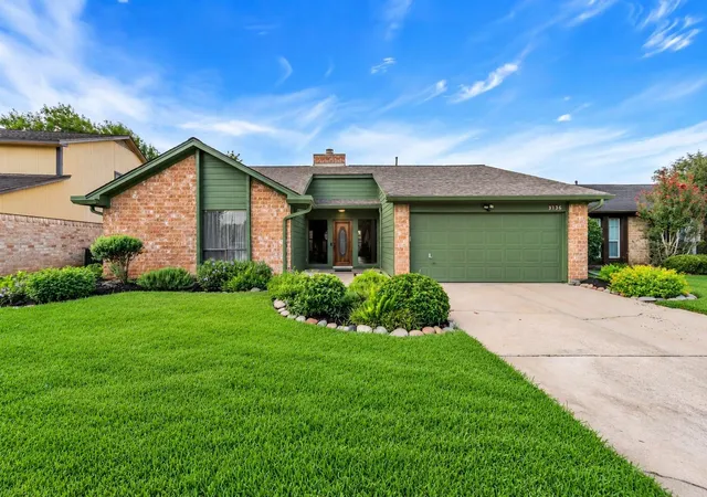 Photo 1 of Single family home for sale at 3138 Wagon Trl Dr, Sugar Land, TX 77479 | MLS# 16144715 | Listing updated on 2026-09-10