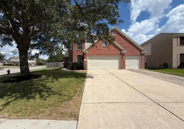 Photo 1 of Single family home for sale at 20610 Wren Holw Way, Humble, TX 77338 | MLS# 24243480 | Listing updated on 2026-10-09