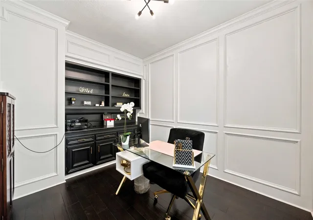 Photo 4 of Sale Pending at 2718 Bermuda Dunes Dr, Missouri City, TX 77459 | MLS# 93057805 | Listing updated on 2026-09-15