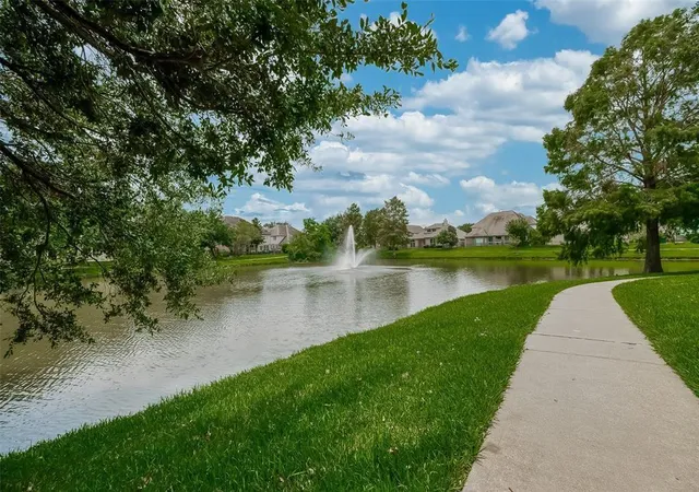 Photo 3 of Sale Pending at 11450 Ashford Willow, Sugar Land, TX 77478 | MLS# 80293816 | Listing updated on 2026-09-25
