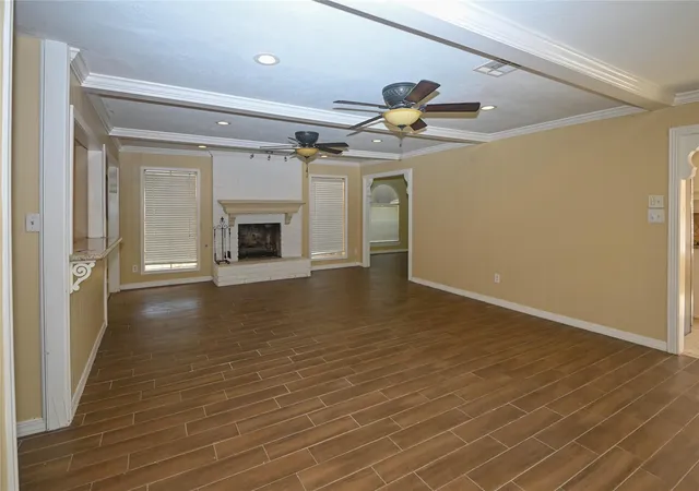 Photo 3 of Single family home for sale at 1830 Saddlecreek Dr, Houston, TX 77090 | MLS# 48563007 | Listing updated on 2026-09-12