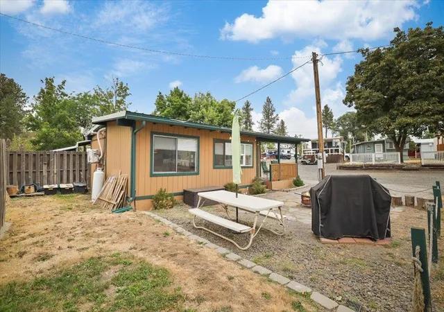 Photo 2 of Manufactured home for sale at 33801 S Badger Ln, Cheney, WA 99004 | MLS# 202623639 | Listing updated on 2026-09-09