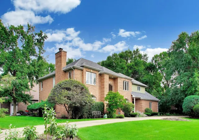 Photo 2 of Single family home for sale at 1425 Tyrell Ave, Park Ridge, IL 60068 | MLS# 12621191 | Listing updated on 2026-09-05