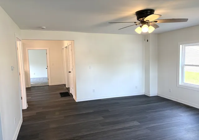 Photo 3 of Single family home for sale at 108 Deleon St, Ottawa, IL 61350 | MLS# 12680826 | Listing updated on 2026-09-07