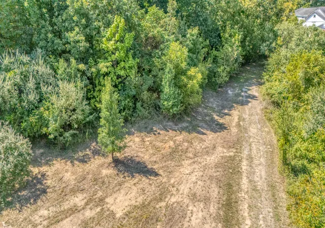 Photo 21 of Land for sale at 1300 Tolle Ln, Mt Vernon, IL 62864 | MLS# 12692454 | Listing updated on 2026-09-03