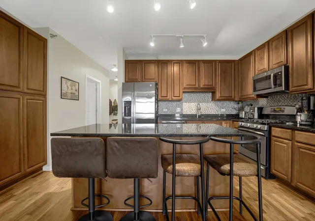 Photo 2 of Condo for sale at 1255 S State St #1008, Chicago, IL 60605 | MLS# 12695588 | Listing updated on 2026-09-01