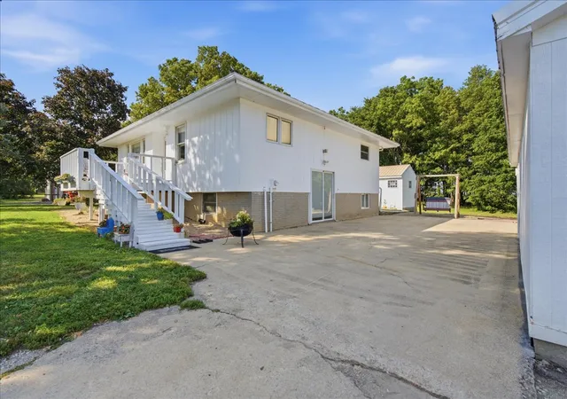 Photo 3 of Single family home for sale at 7302 Old Peoria Rd, Danvers, IL 61732 | MLS# 12705934 | Listing updated on 2026-09-07