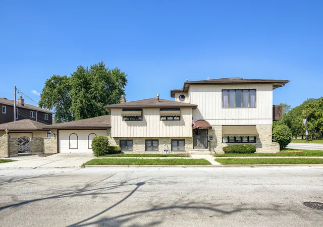 Photo 1 of Single family home for sale at 10300 S Central Park Ave, Chicago, IL 60655 | MLS# 12710585 | Listing updated on 2026-09-04