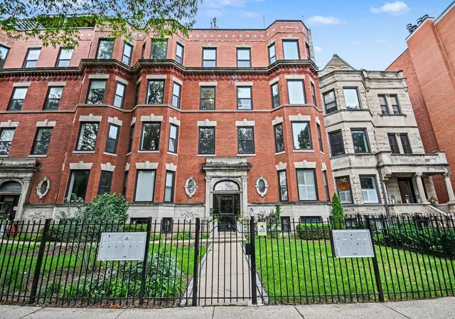 Photo 1 of Condo for sale at 5210 N Winthrop Ave #2, Chicago, IL 60640 | MLS# 12715714 | Listing updated on 2026-09-07
