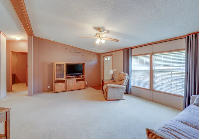 Photo 4 of Single family home for sale at 15547 Vivian St, Sesser, IL 62884 | MLS# 12715916 | Listing updated on 2026-09-08