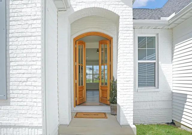 Photo 2 of Single family home for sale at 1203 Willowgrove Ln, Mahomet, IL 61853 | MLS# 12717506 | Listing updated on 2026-09-07