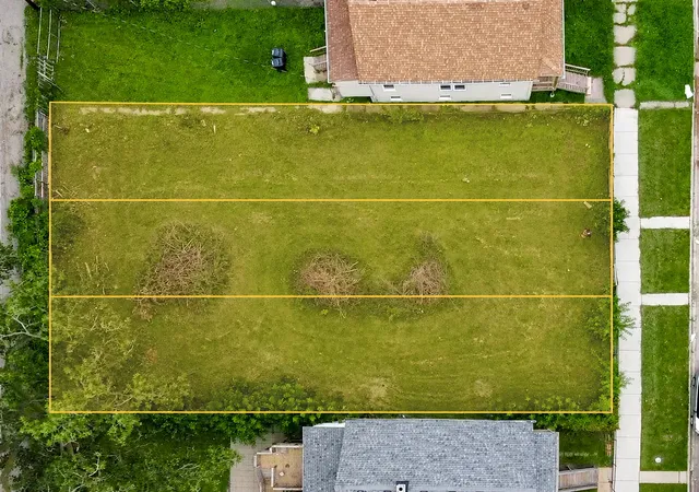 Photo 4 of Land for sale at 9415 S Burnside Ave, Chicago, IL 60619 | MLS# 12722786 | Listing updated on 2026-09-08