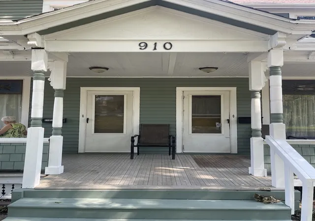 Photo 2 of Multi family home for sale at 910 Summit St, Bloomington, IL 61701 | MLS# 12723908 | Listing updated on 2026-09-07