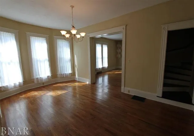 Photo 2 of Multi family home for sale at 910 Summit St, Bloomington, IL 61701 | MLS# 12723908 | Listing updated on 2026-09-07