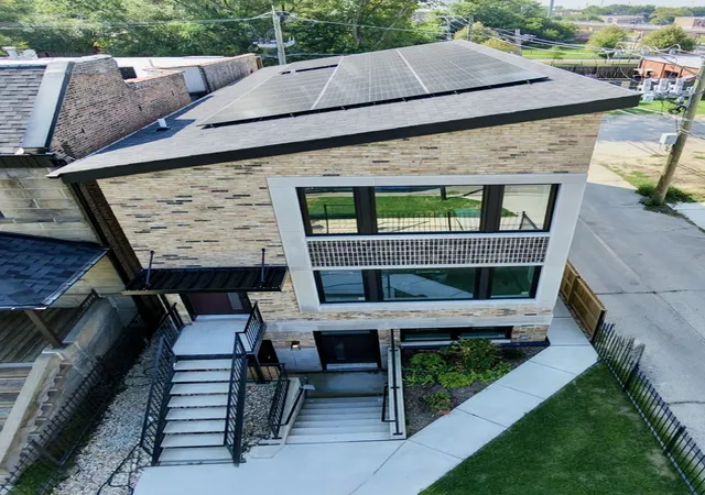 Multi family home for sale at 6312 S Champlain Ave, Chicago, IL 60637 | MLS# 12724368 | Listing updated on 2026-09-04