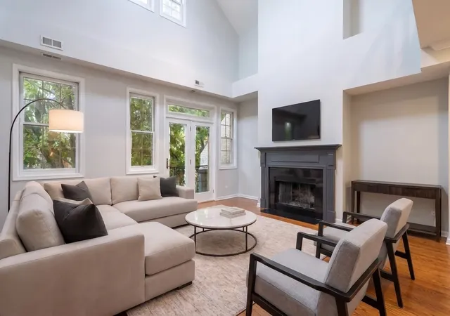 Photo 3 of Condo for sale at 3248 N Seminary Ave #3, Chicago, IL 60657 | MLS# 12725178 | Listing updated on 2026-09-08