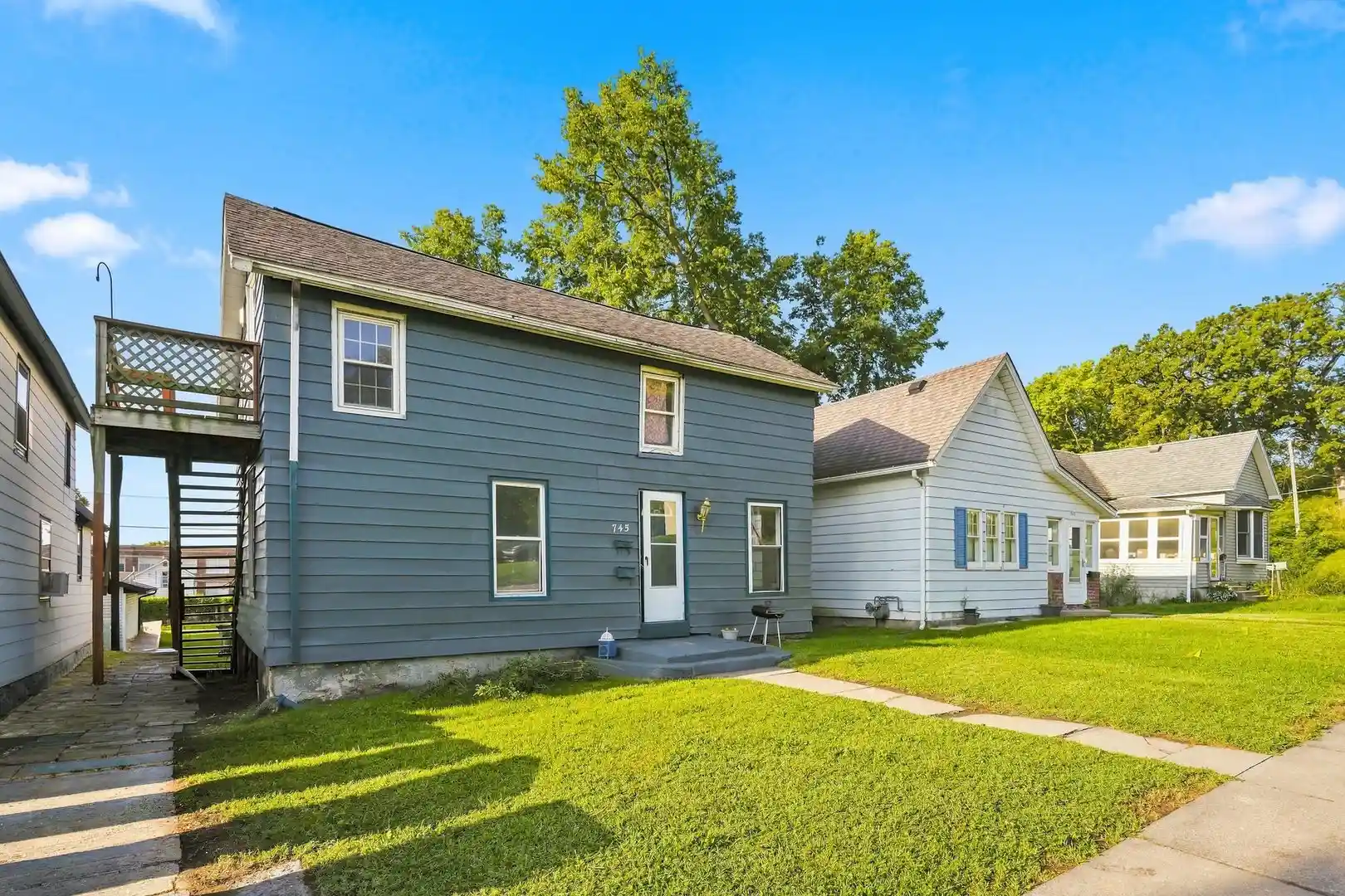 Listing Photo 2 - Condo for sale in 745 1st Ave located at 745 1st Ave, Clinton, IA 52732 - Unit 745 1st Avenue