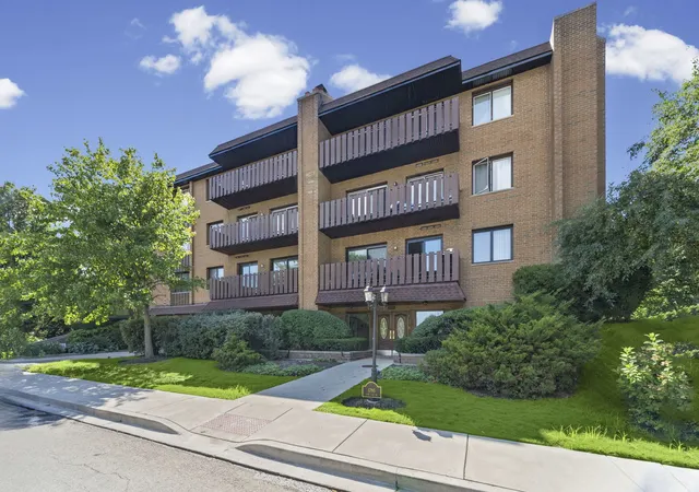 Photo 1 of Condo for sale at 1795 Lake Cook Rd #110, Highland Park, IL 60035 | MLS# 12729689 | Listing updated on 2026-09-08