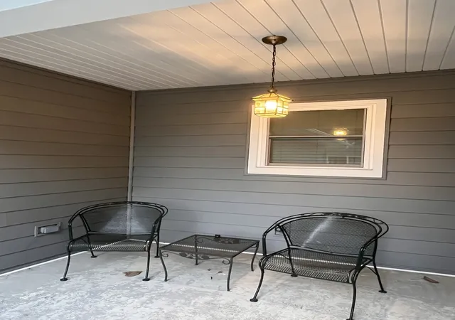 Photo 3 of Single family home for sale at 650 Twisted Oak Ln, Buffalo Grove, IL 60089 | MLS# 12731802 | Listing updated on 2026-09-05