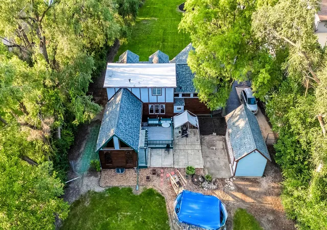 Photo 2 of Single family home for sale at 7555 W 105th Street, Palos Hills, IL 60465 | MLS# 12732928 | Listing updated on 2026-09-06