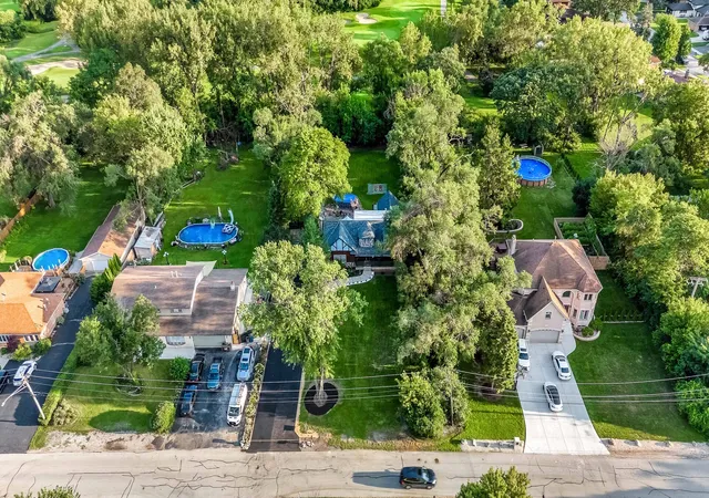 Photo 4 of Single family home for sale at 7555 W 105th Street, Palos Hills, IL 60465 | MLS# 12732928 | Listing updated on 2026-09-06